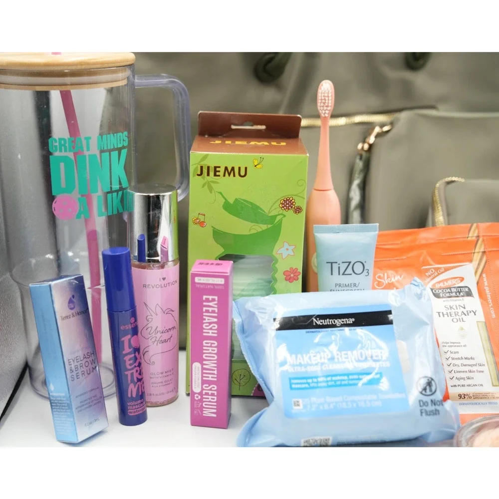 New Mom Gift Set | Diaper Bag Set, Skincare, Tumbler,‎ Pacifiers, Makeup